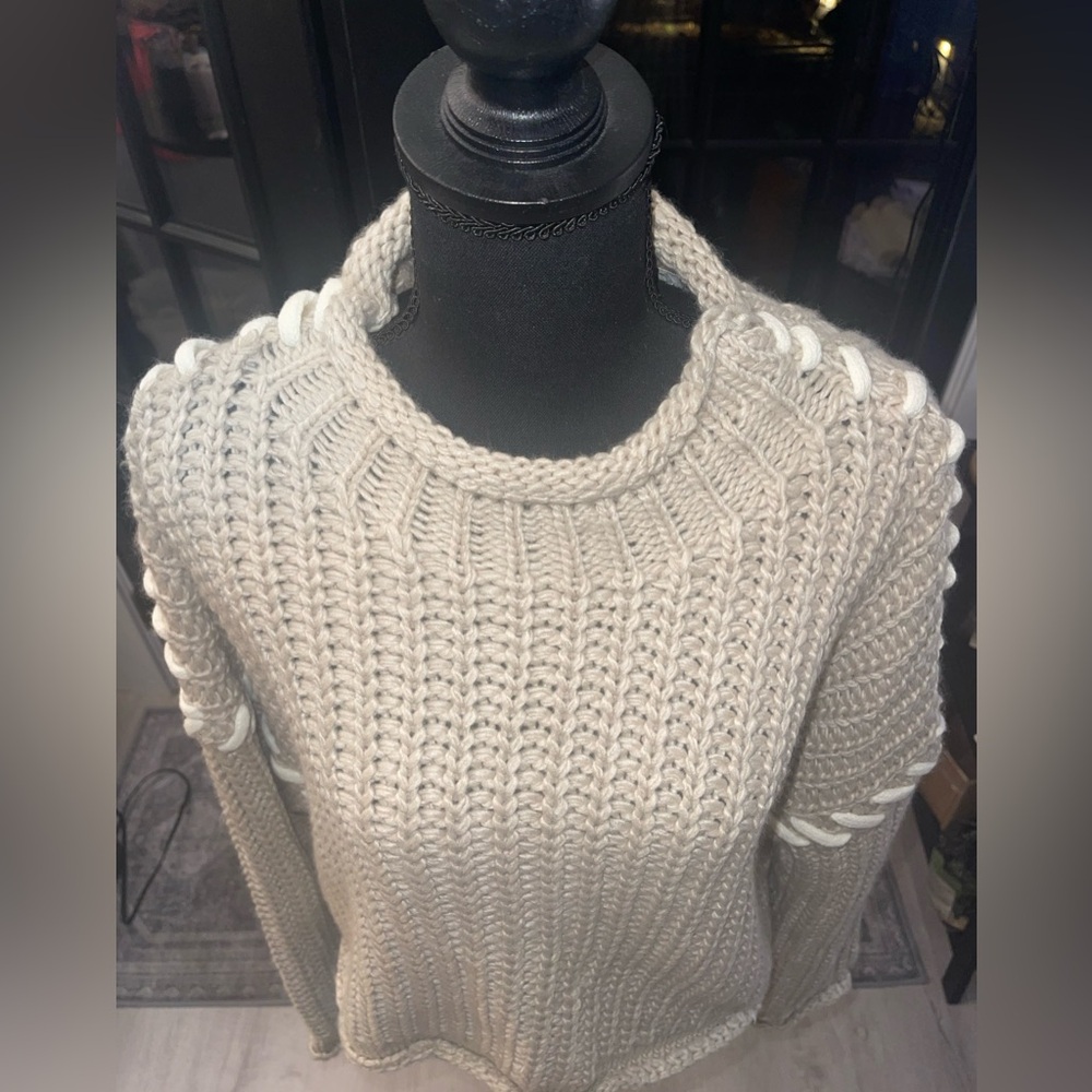 En Saison
NEW Women's Alyza Long-Sleeve Knit Sweater, oversized - Picture 10 of 14